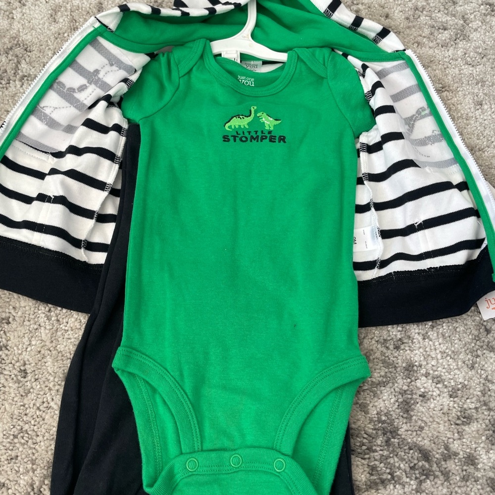 cute and brand new! boys and you can wear it if it gets chilly outside
